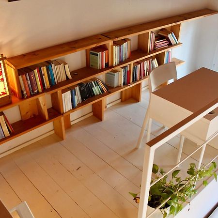 Attico Con Terrazza Su Firenzeアパートメント エクステリア 写真